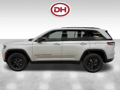 2026 Jeep Grand Cherokee Laredo