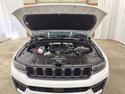 2026 Jeep Grand Cherokee Altitude