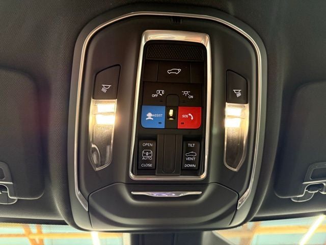 2026 Jeep Grand Cherokee L Laredo