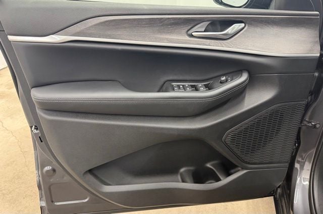 2026 Jeep Grand Cherokee L Altitude