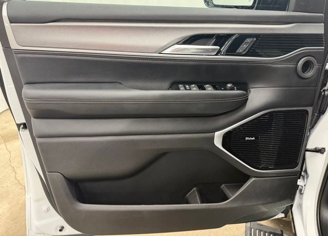 2026 Jeep Grand Wagoneer L Limited Reserve