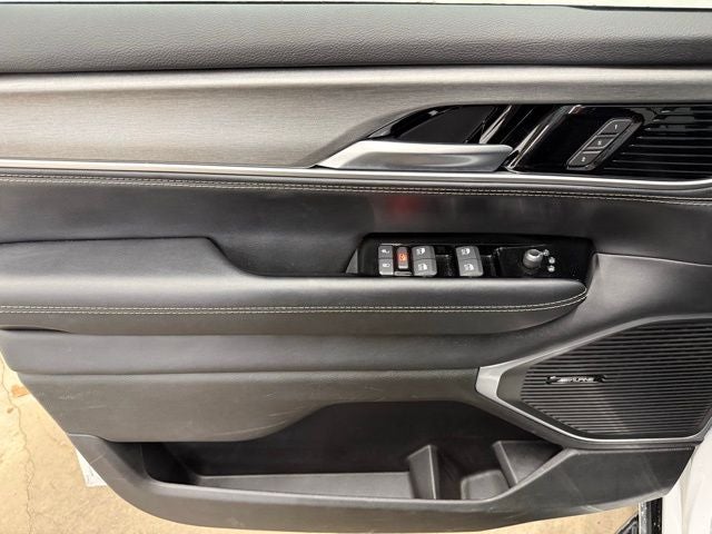 2025 Jeep Wagoneer L Series II