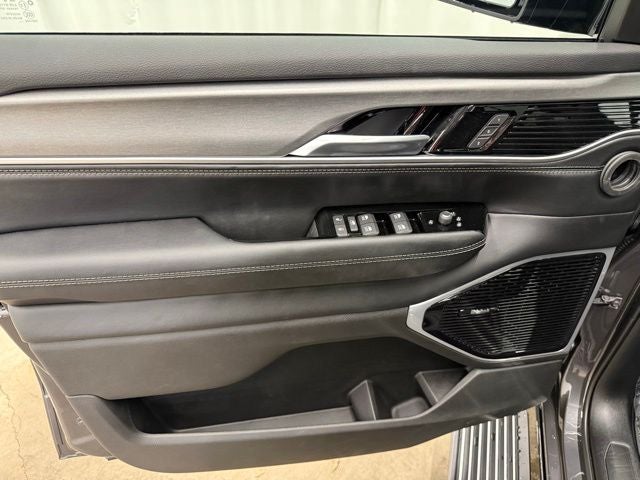 2026 Jeep Grand Wagoneer Limited Altitude