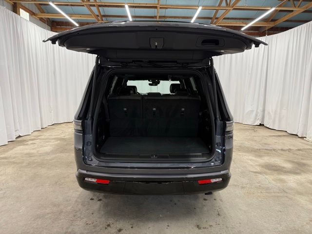 2026 Jeep Grand Wagoneer Limited Altitude