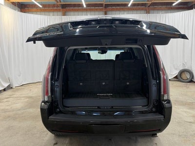 2016 Cadillac Escalade Luxury