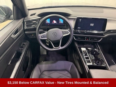 2024 Volkswagen Atlas Cross Sport 2.0T SE w/Technology