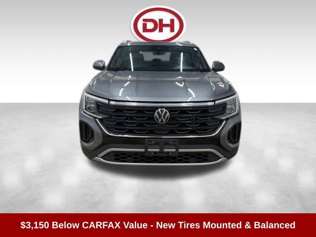2024 Volkswagen Atlas Cross Sport 2.0T SE w/Technology