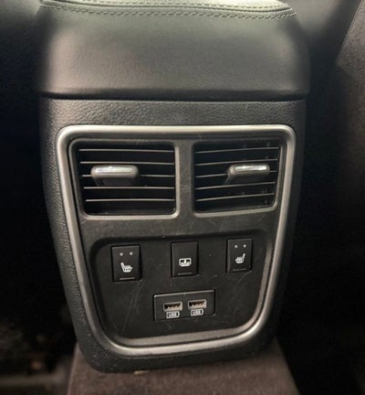 2017 Chrysler 300 C