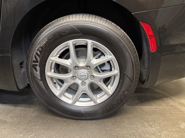 2026 Chrysler Voyager LX