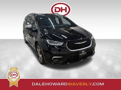 2025 Chrysler Pacifica Pinnacle