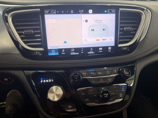 2025 Chrysler Pacifica Pinnacle