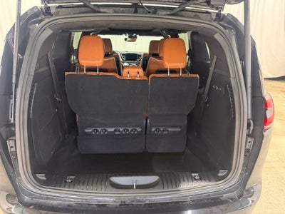 2025 Chrysler Pacifica Pinnacle