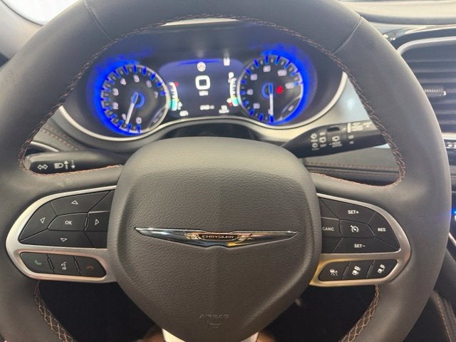 2025 Chrysler Pacifica Pinnacle