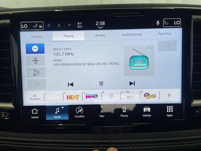 2026 Chrysler Pacifica Select