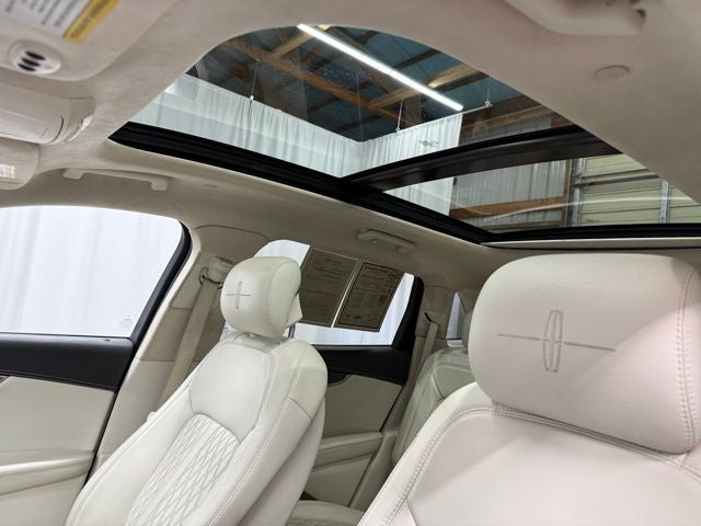 2019 Lincoln Nautilus Black Label