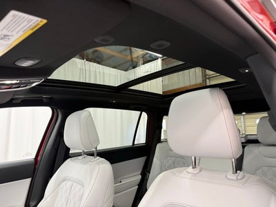 2026 Jeep Cherokee Overland