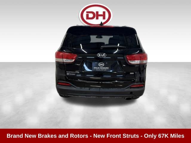2016 Kia Sorento LX