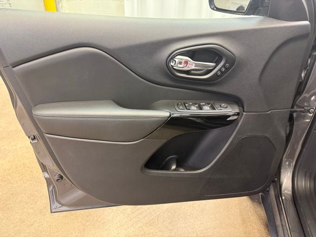 2023 Jeep Cherokee Altitude