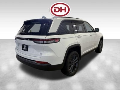 2026 Jeep Grand Cherokee Base
