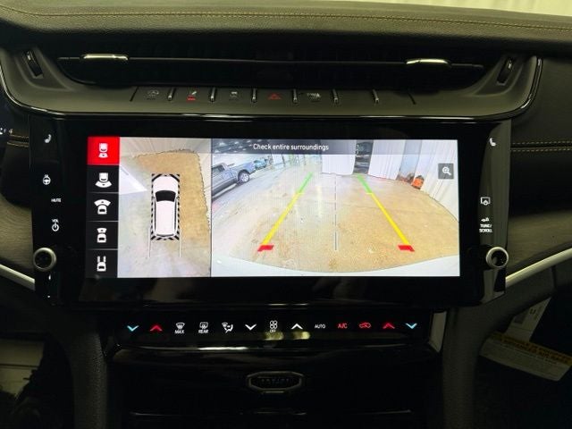 2026 Jeep Grand Cherokee Base