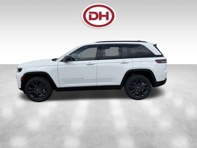 2026 Jeep Grand Cherokee Base