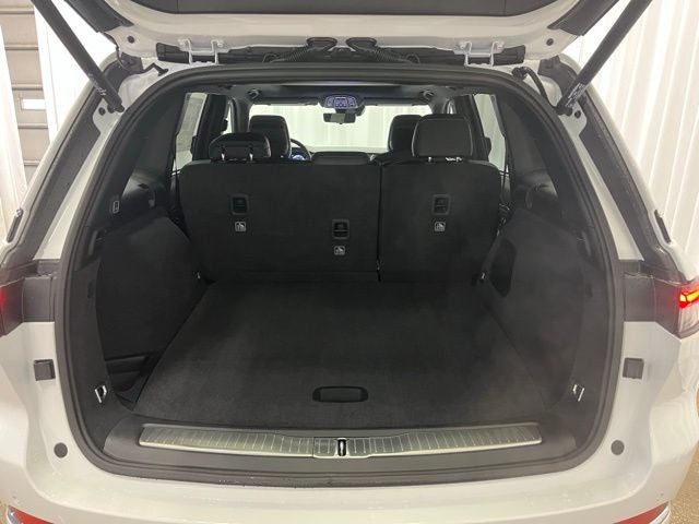 2025 Jeep Grand Cherokee Overland