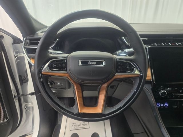 2025 Jeep Grand Cherokee Summit