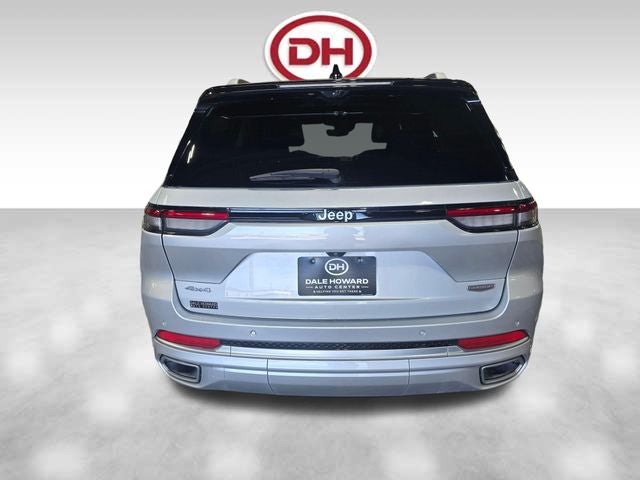 2022 Jeep Grand Cherokee Summit Reserve