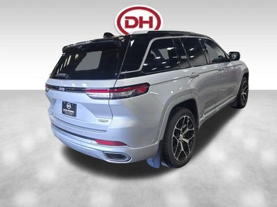 2022 Jeep Grand Cherokee Summit Reserve