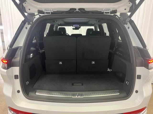 2025 Jeep Grand Cherokee L Overland