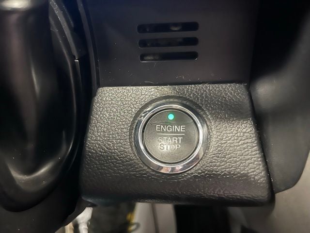 2017 Ford F-350SD Lariat DRW