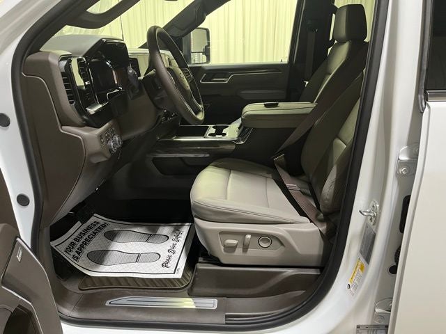 2026 Chevrolet Silverado 3500HD LTZ