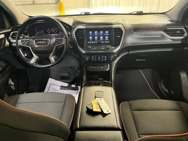 2023 GMC Acadia AT4