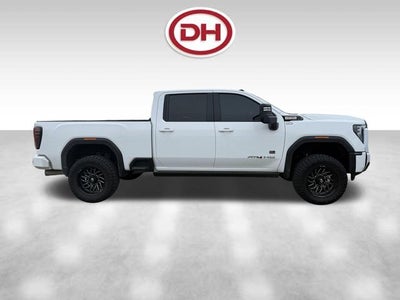 2024 GMC Sierra 2500HD AT4
