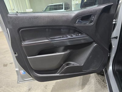 2017 GMC Canyon SLE1