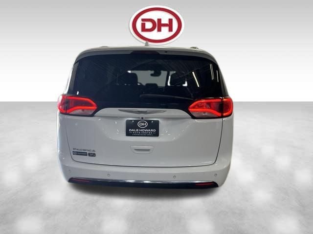 2020 Chrysler Pacifica Touring L Plus