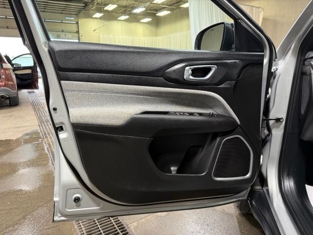 2024 Jeep Compass Sport