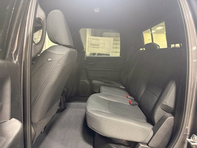 2027 RAM 2500 Black Express
